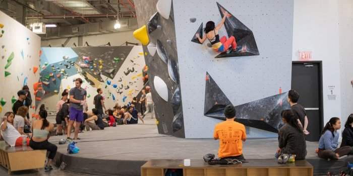 Ca grimpe ! | Bloc à VITAL Climbing Gym - Brooklyn &#129495;