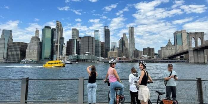 Visite guidée de Brooklyn insolite en vélo avec guide professionnel